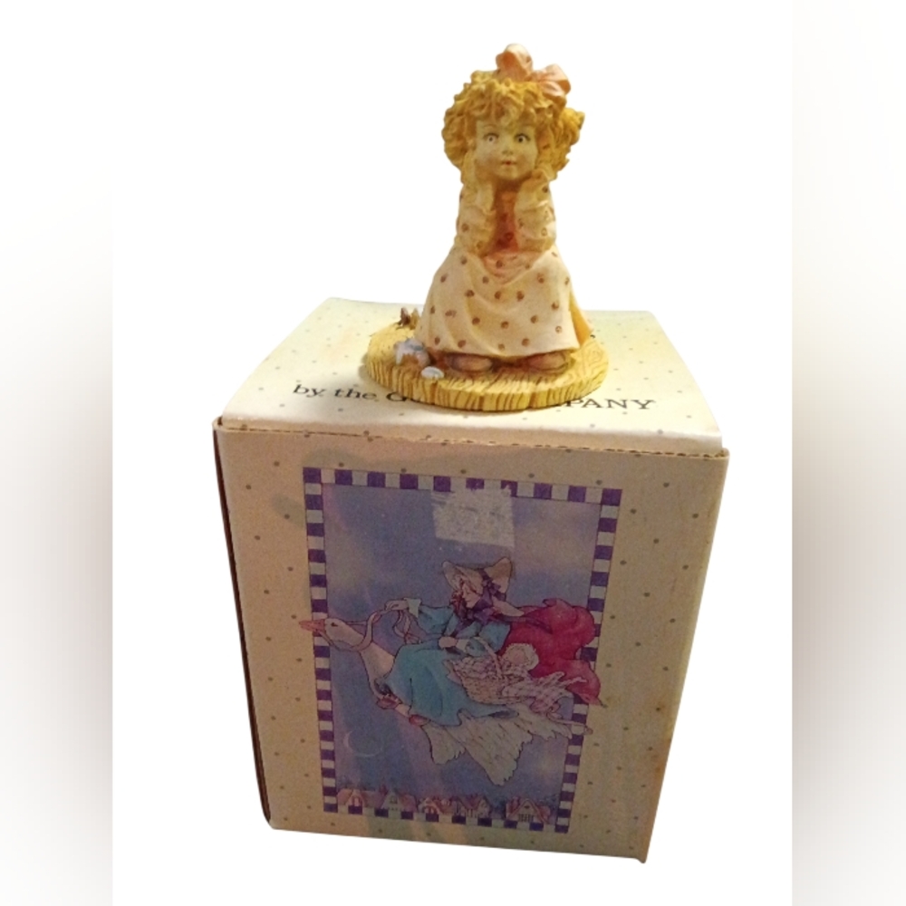 Mini Little Girl With A Curl MacMillan 2.25"T Figurine 1989